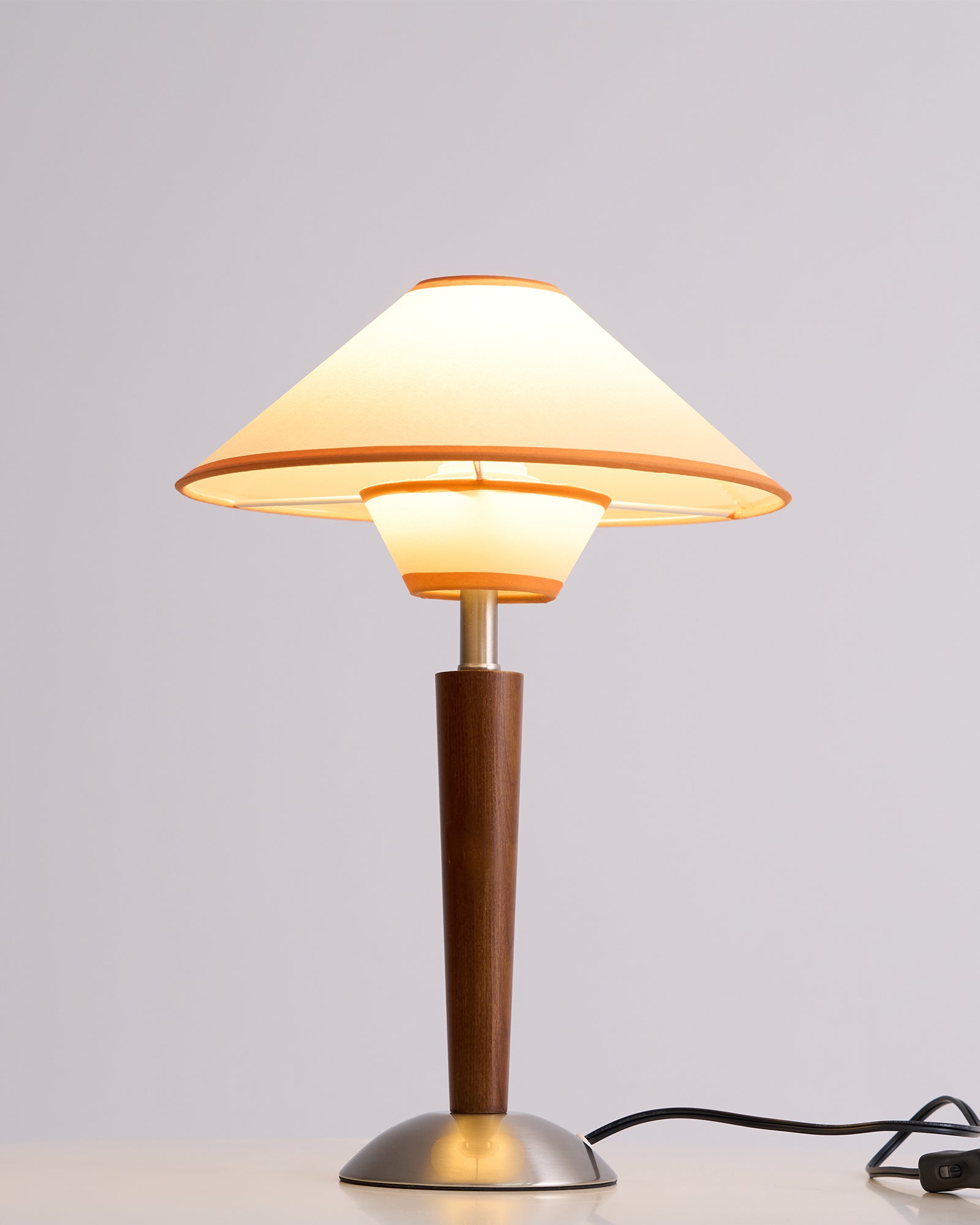 Talonwood Table Lamp - Vakkerlight