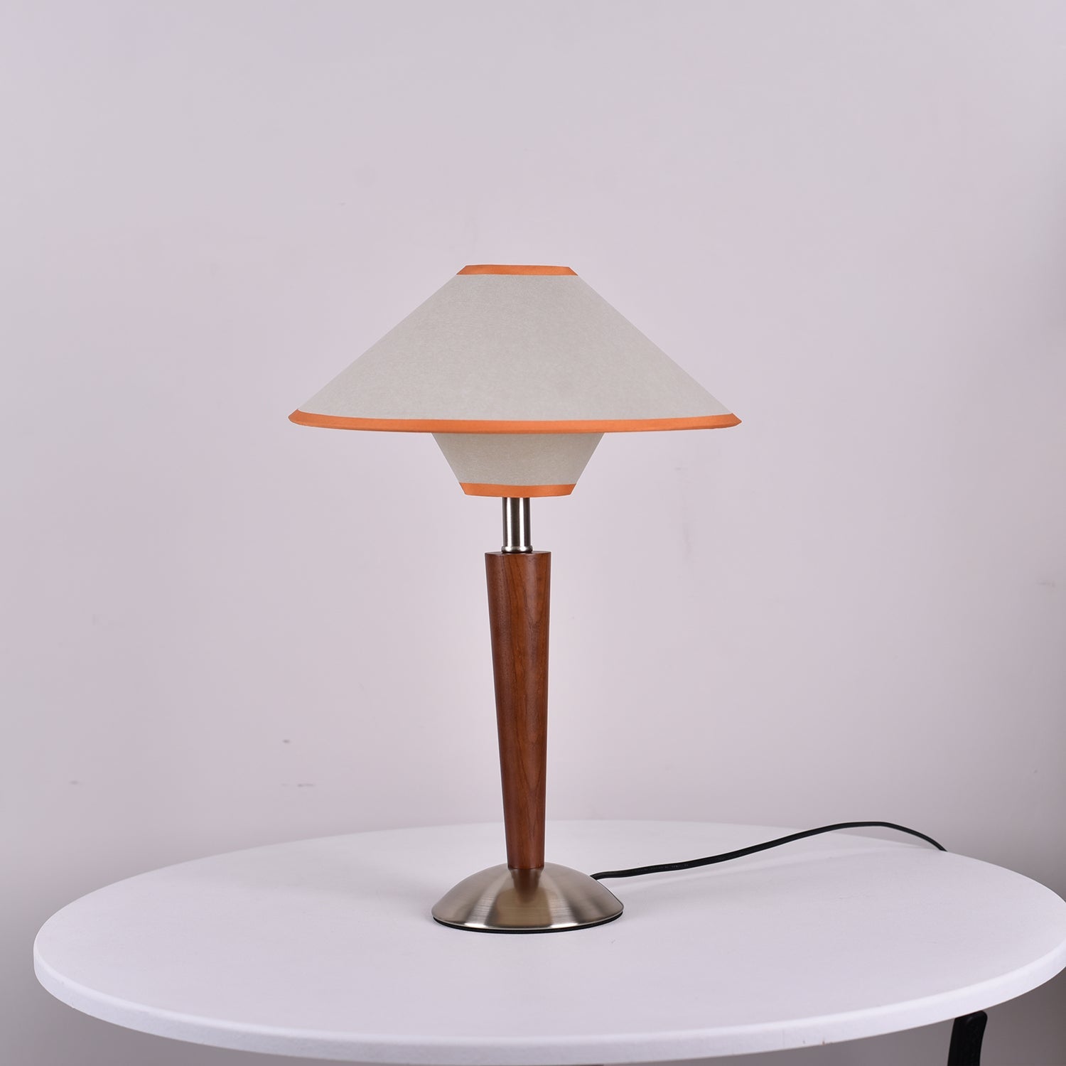 Talonwood Table Lamp - Vakkerlight