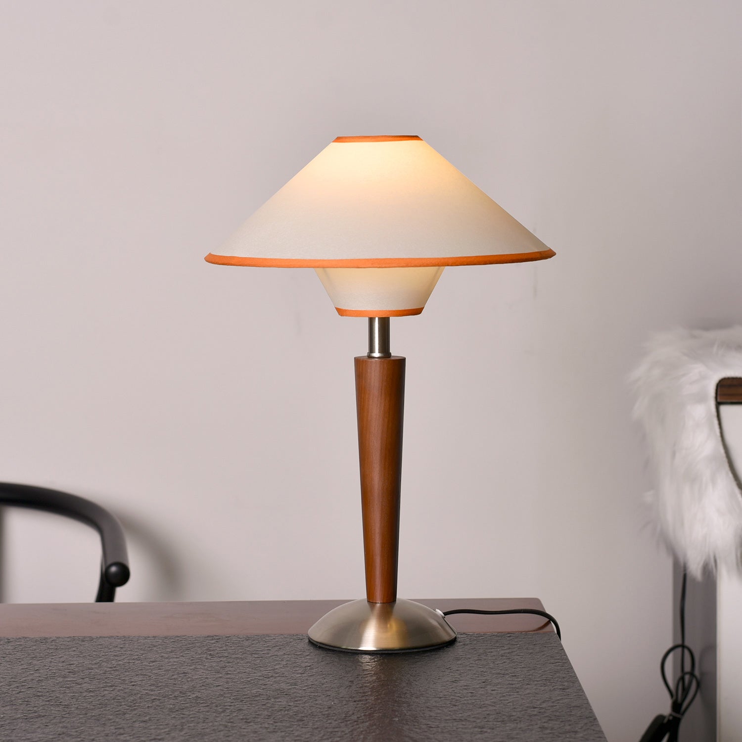 Talonwood Table Lamp - Vakkerlight