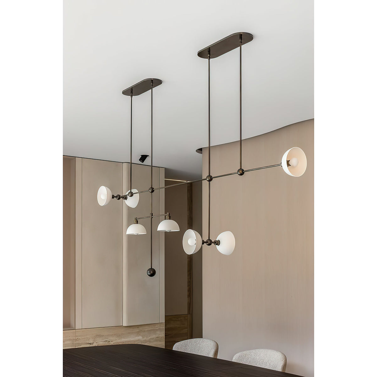 Vakker Limited Trapeze Multi-Arm Chandelier — Detail View 5