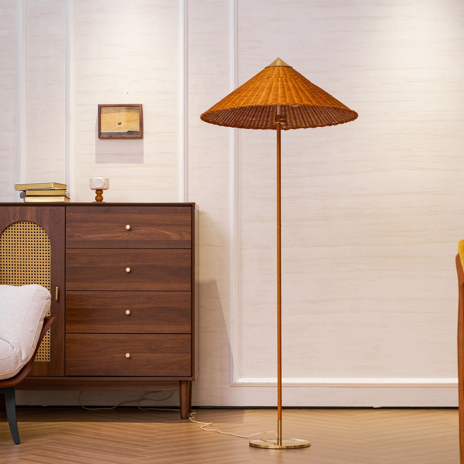 Tynell Floor Lamp - Vakkerlight