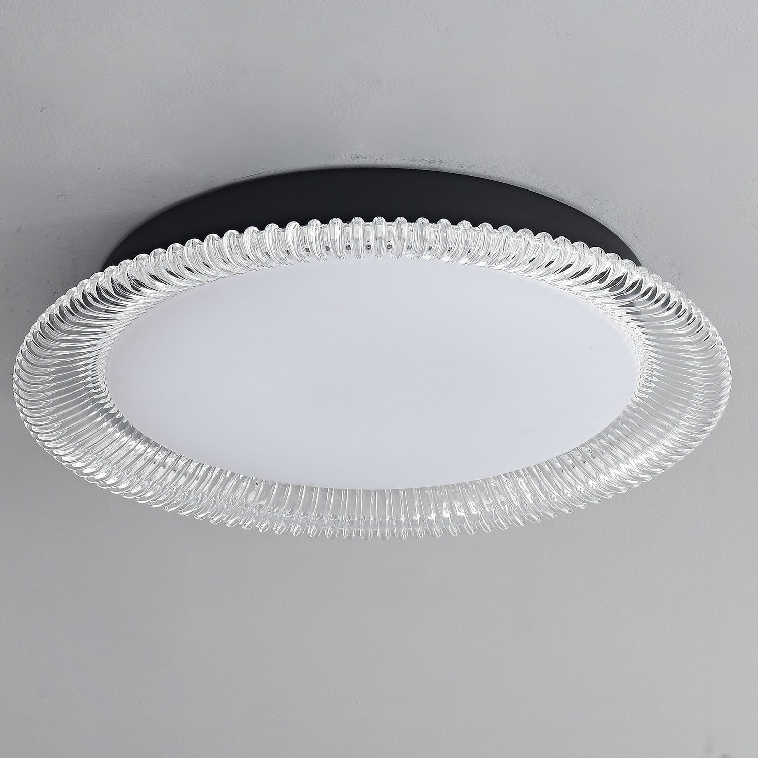 Vanguard Ceiling Light - Vakkerlight