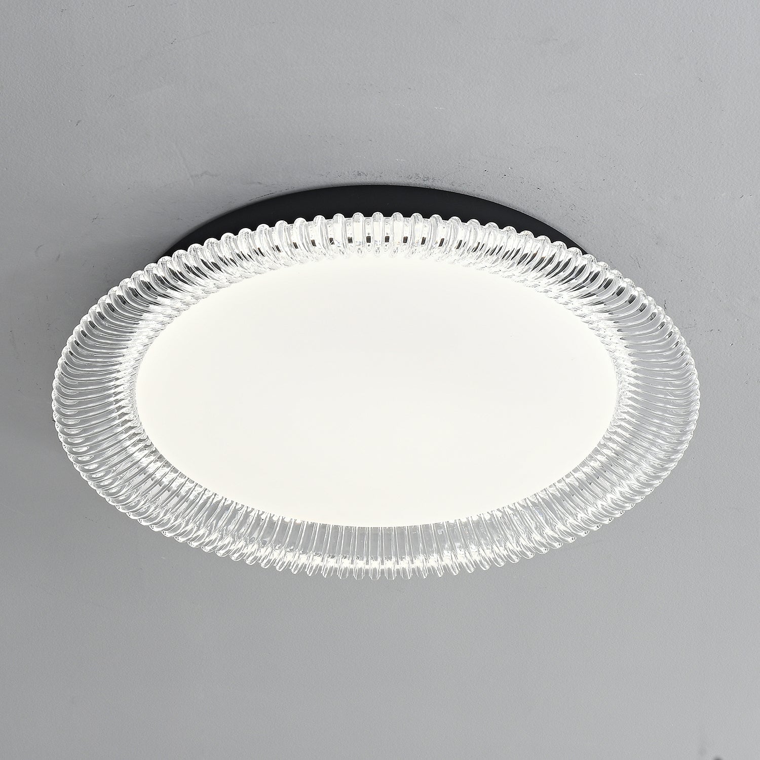 Vanguard Ceiling Light - Vakkerlight