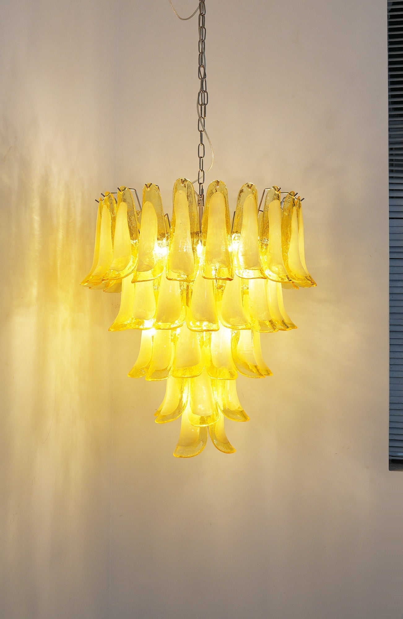 Wave Murano Glass Chandelier - Vakkerlight