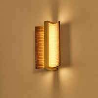 Whisperwood Wall Light - Vakkerlight