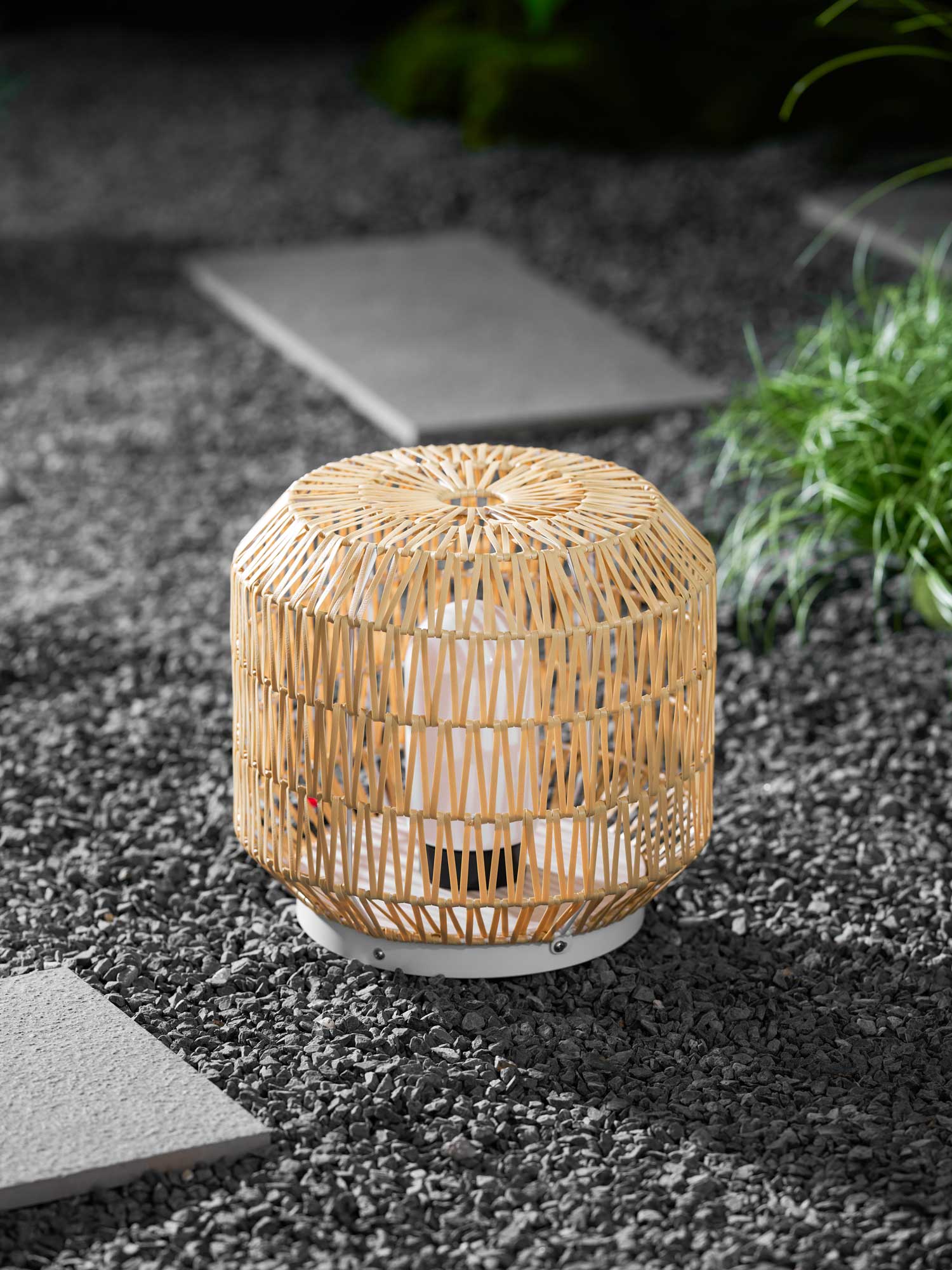 Woven Rattan Outdoor Lamp - Vakkerlight