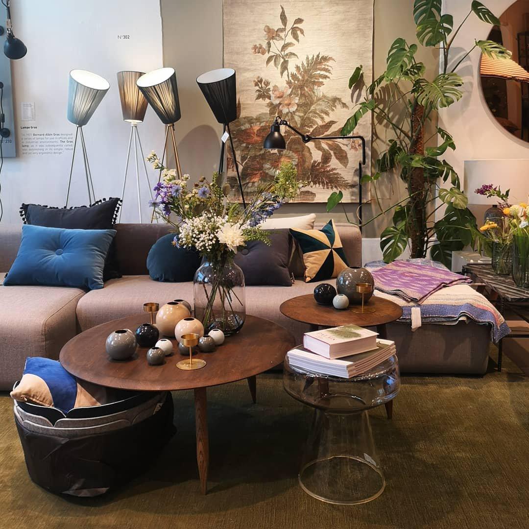 Modern Oslo wood floor lamp - Vakkerlighting