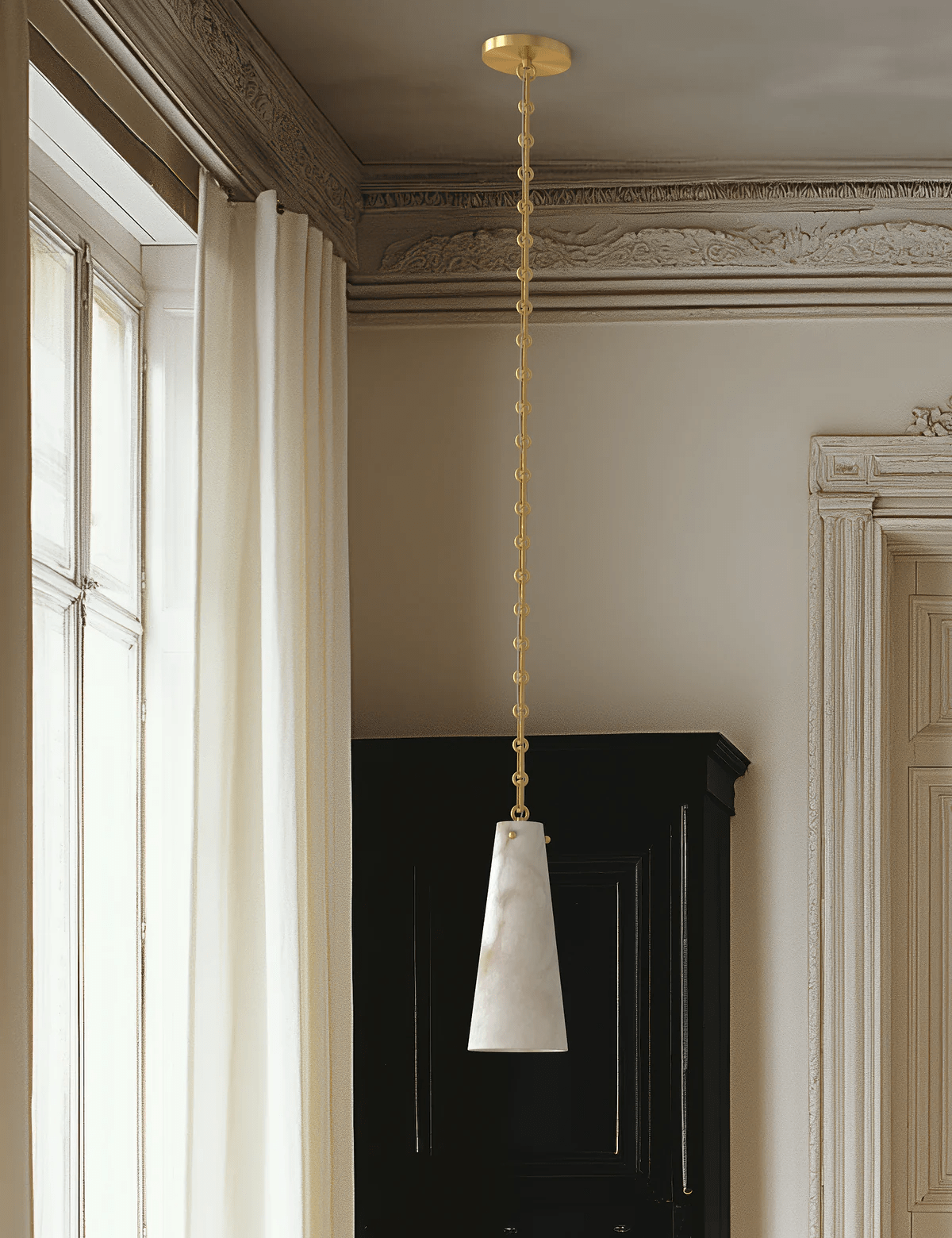 Savona Alabaster Chandelier - Vakkerlight