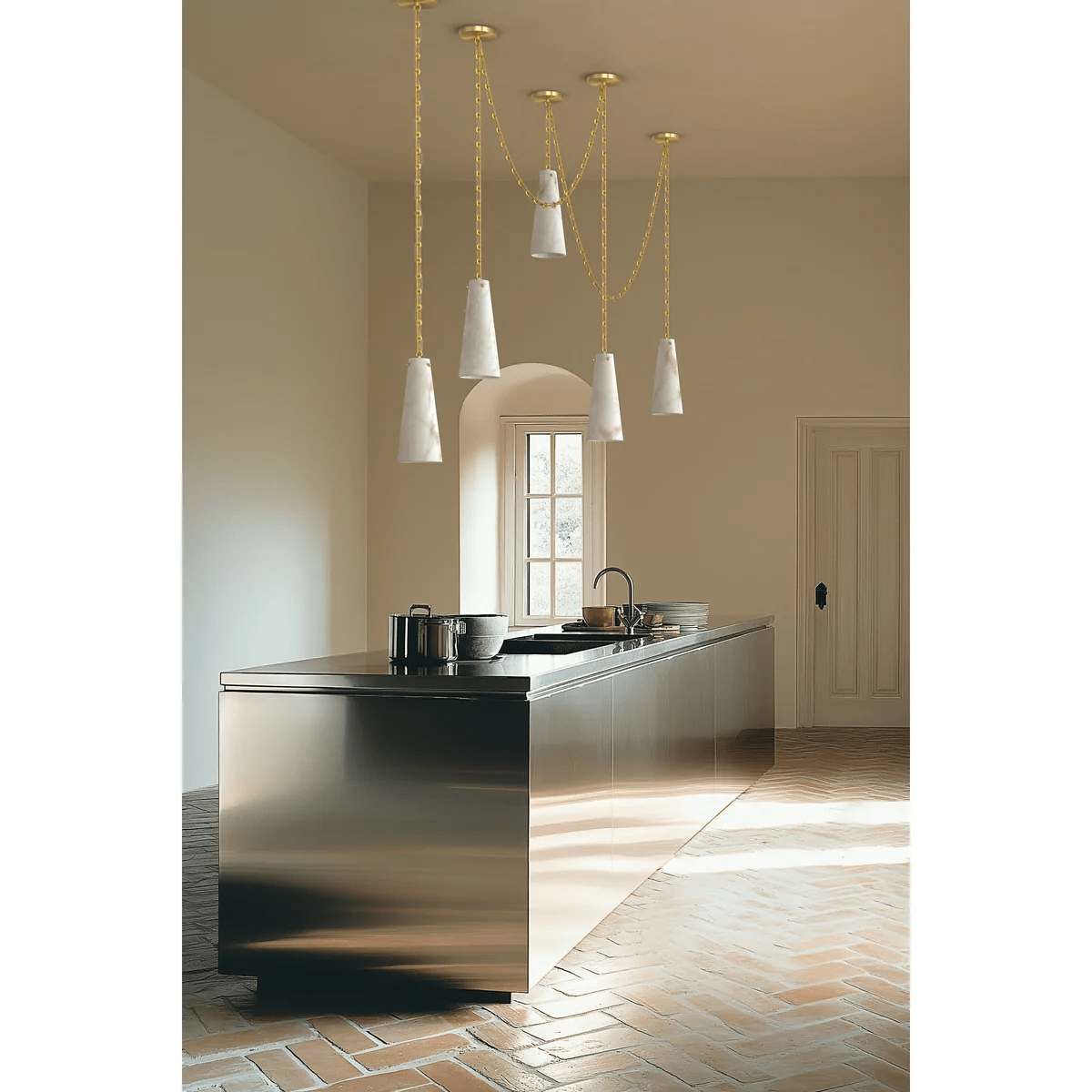 Savona Alabaster Chandelier - Vakkerlight