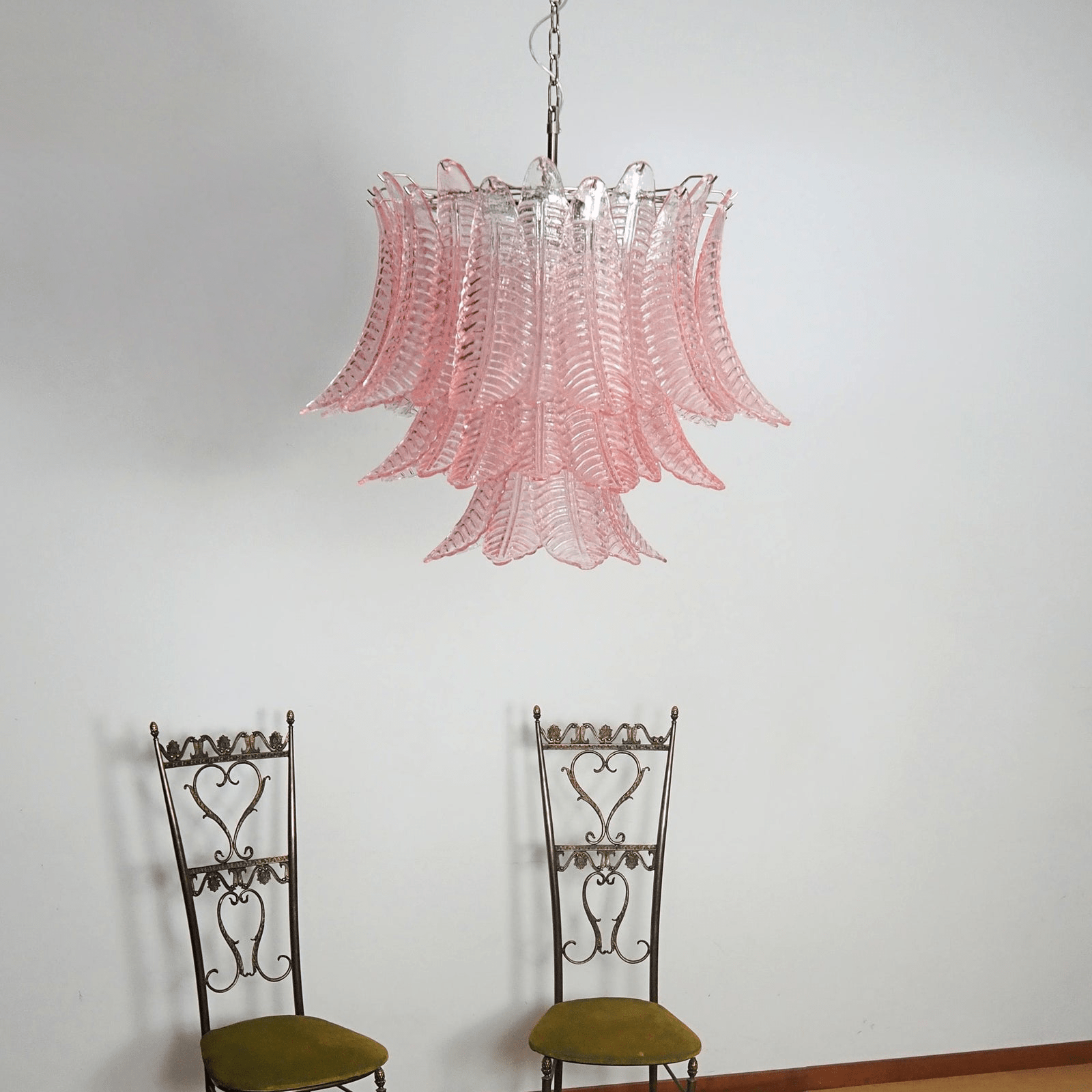 Murano Pink Glass Leaf Chandelier - Vakkerlight