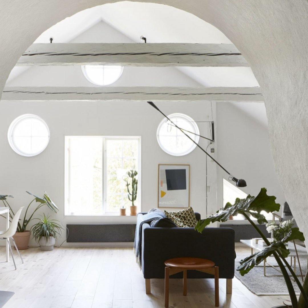 Long Arm Wall Lamp - Vakkerlight