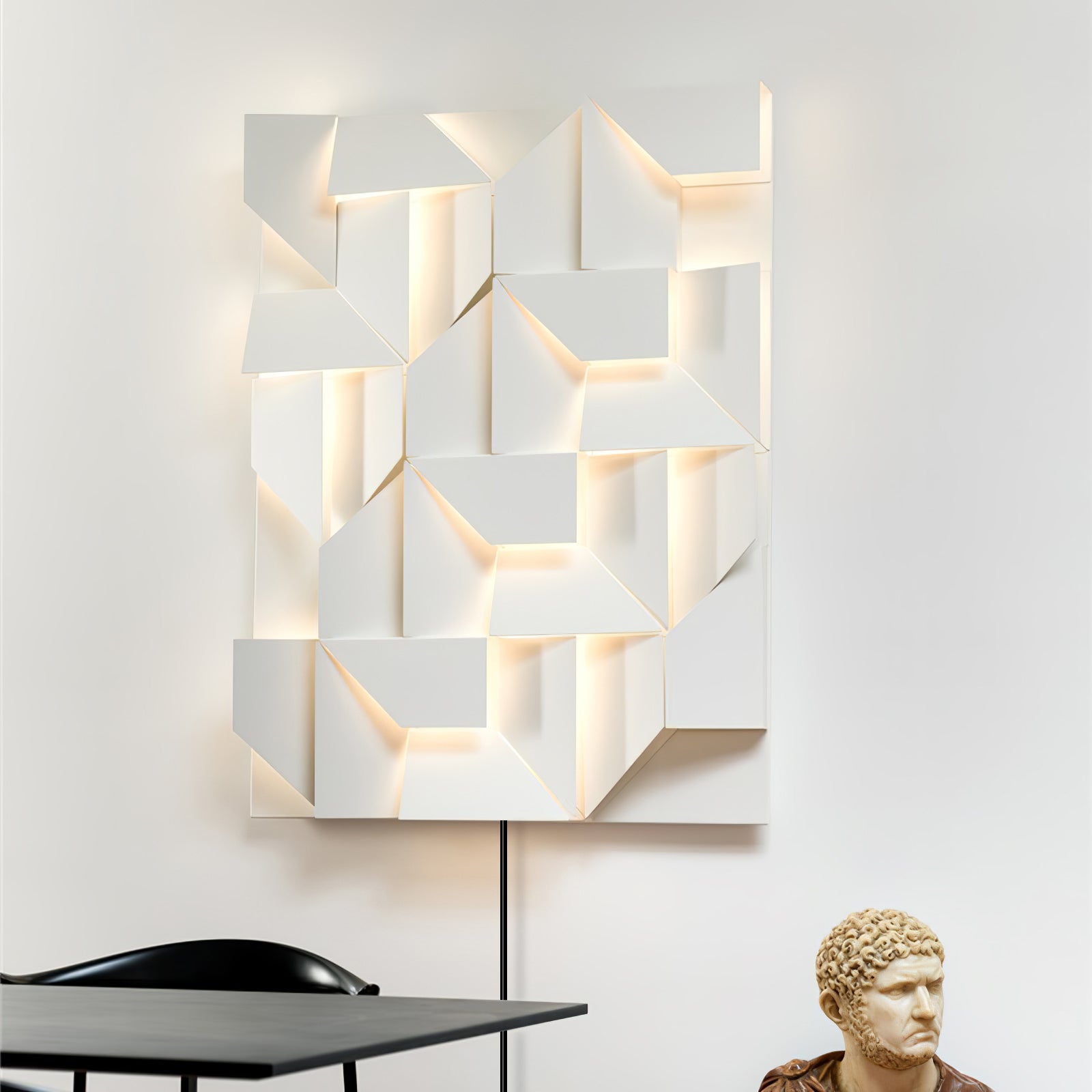 Shadows Grand Plug - in Sconce - Vakkerlight