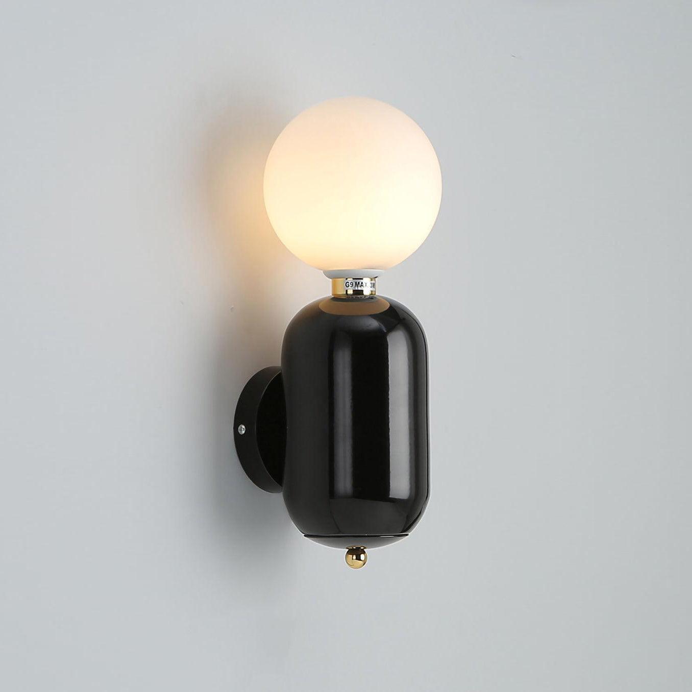 Kade Wall Light - Vakkerlight