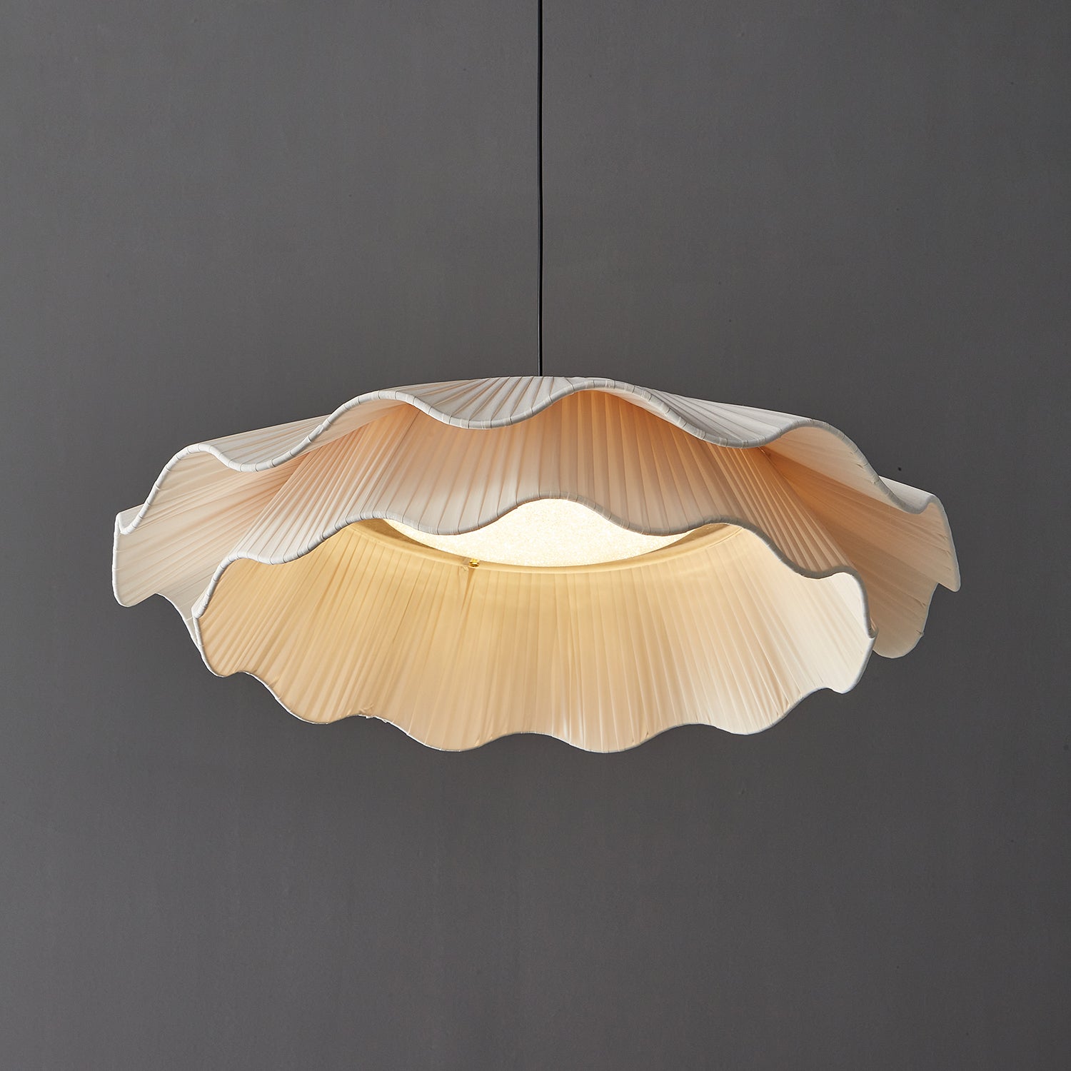 Arwen Fabric Wave Pendant Lamp - Vakkerlight