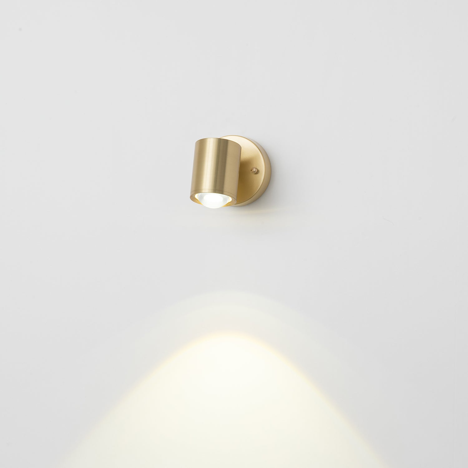 Brillora Wall Light - Vakkerlight