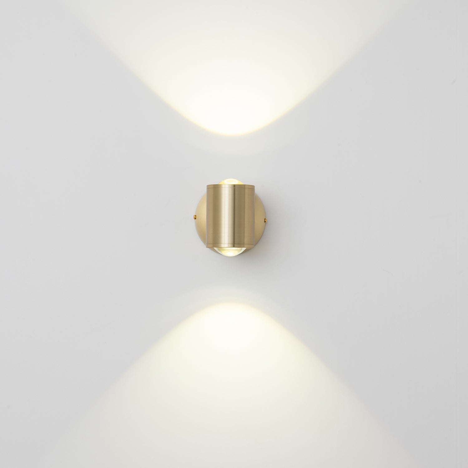 Brillora Wall Light - Vakkerlight