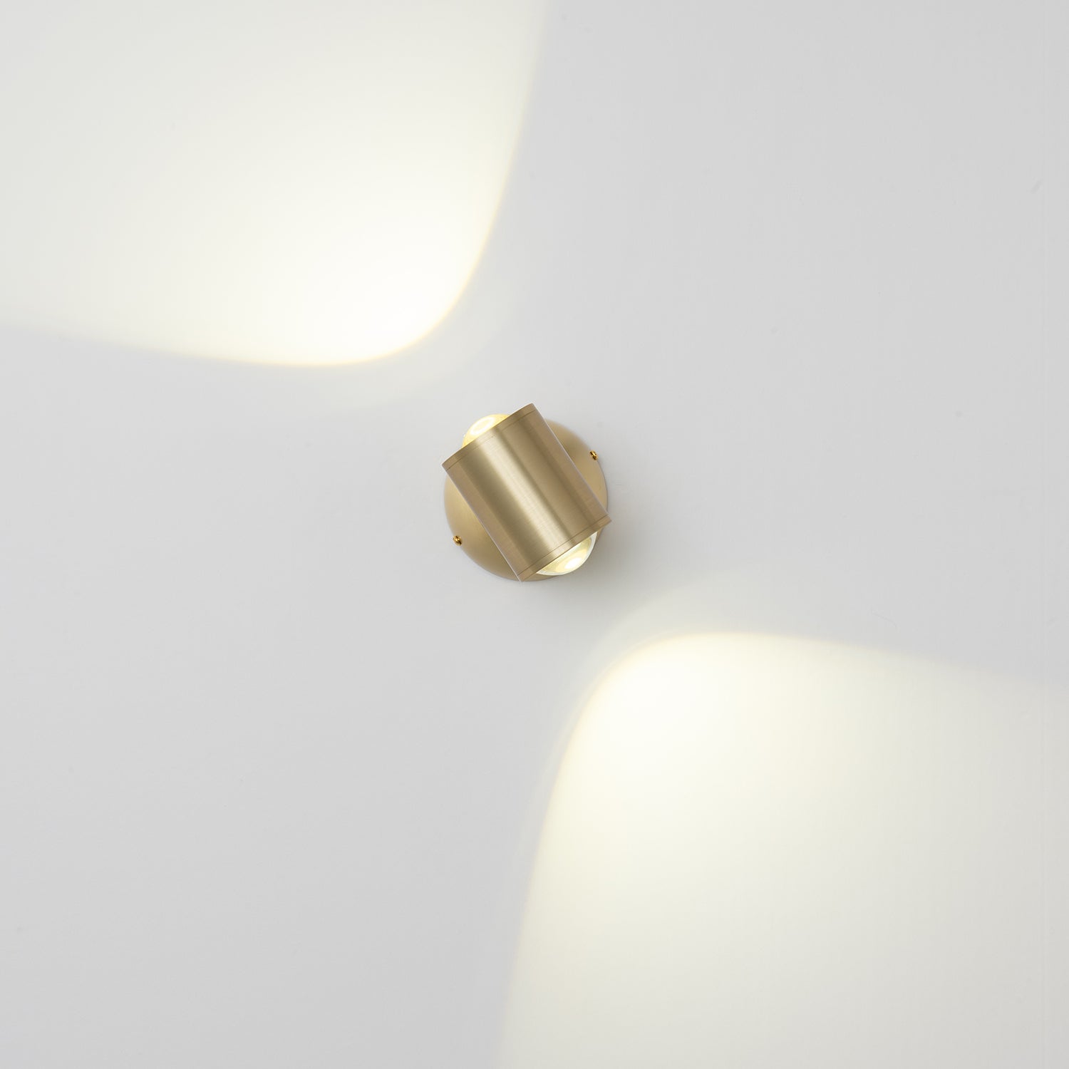 Brillora Wall Light - Vakkerlight