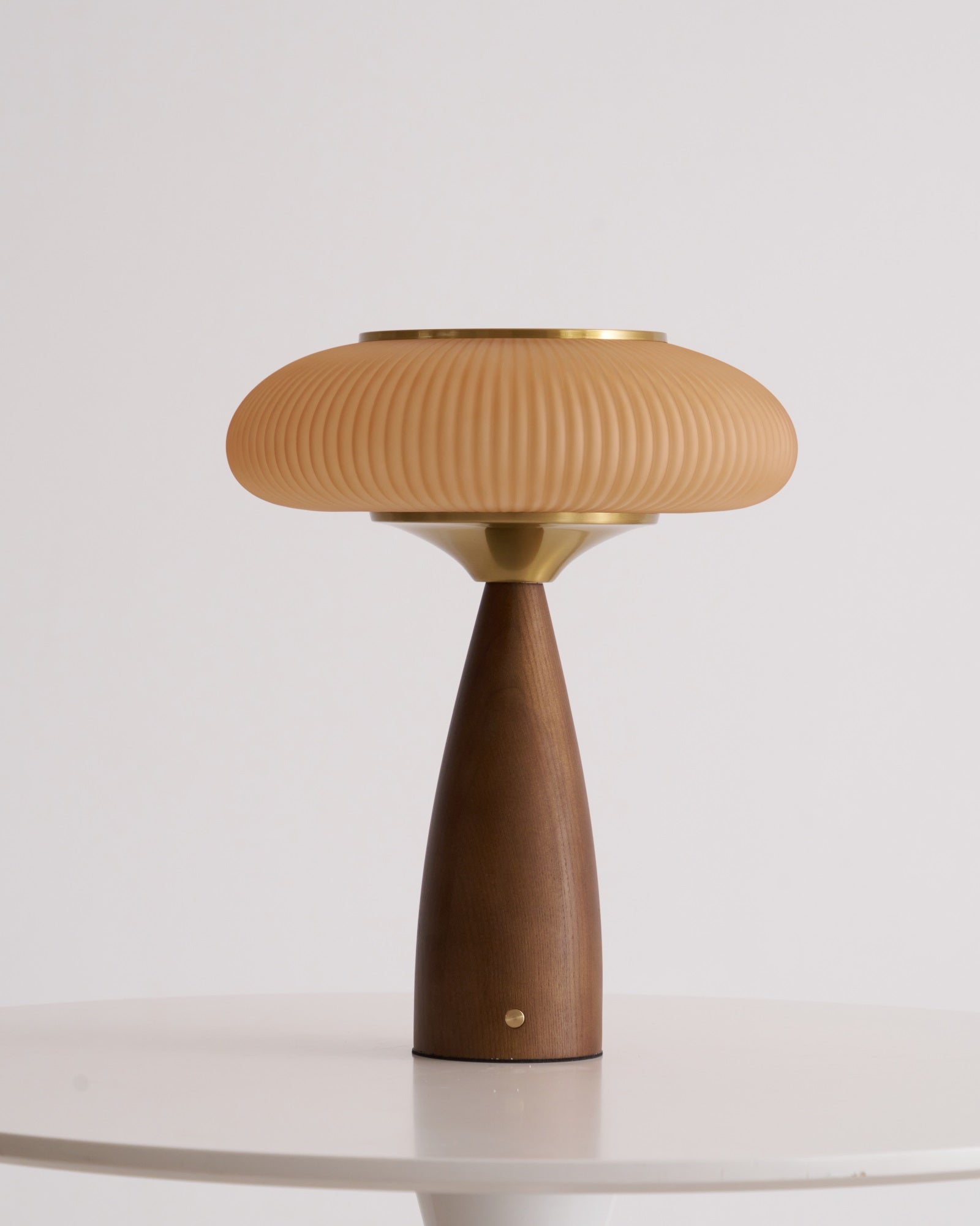 Cielo Wooden Rechargeable Table Lamp - Vakkerlight