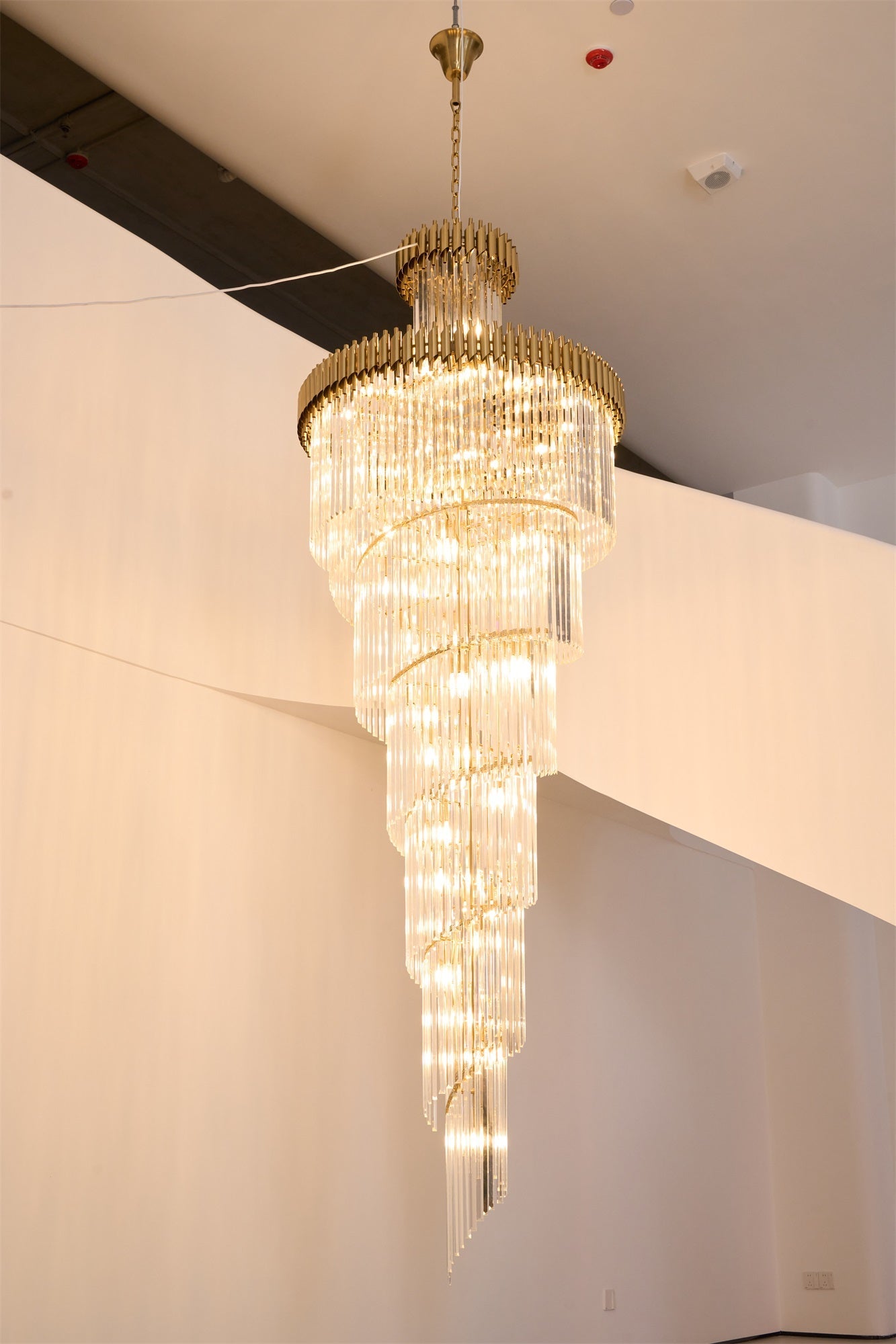 Crystal Spiral Chandelier - Vakkerlight