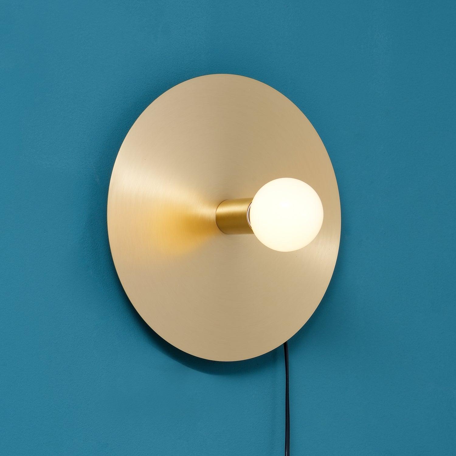 Dot Wall Lamp - Vakkerlight