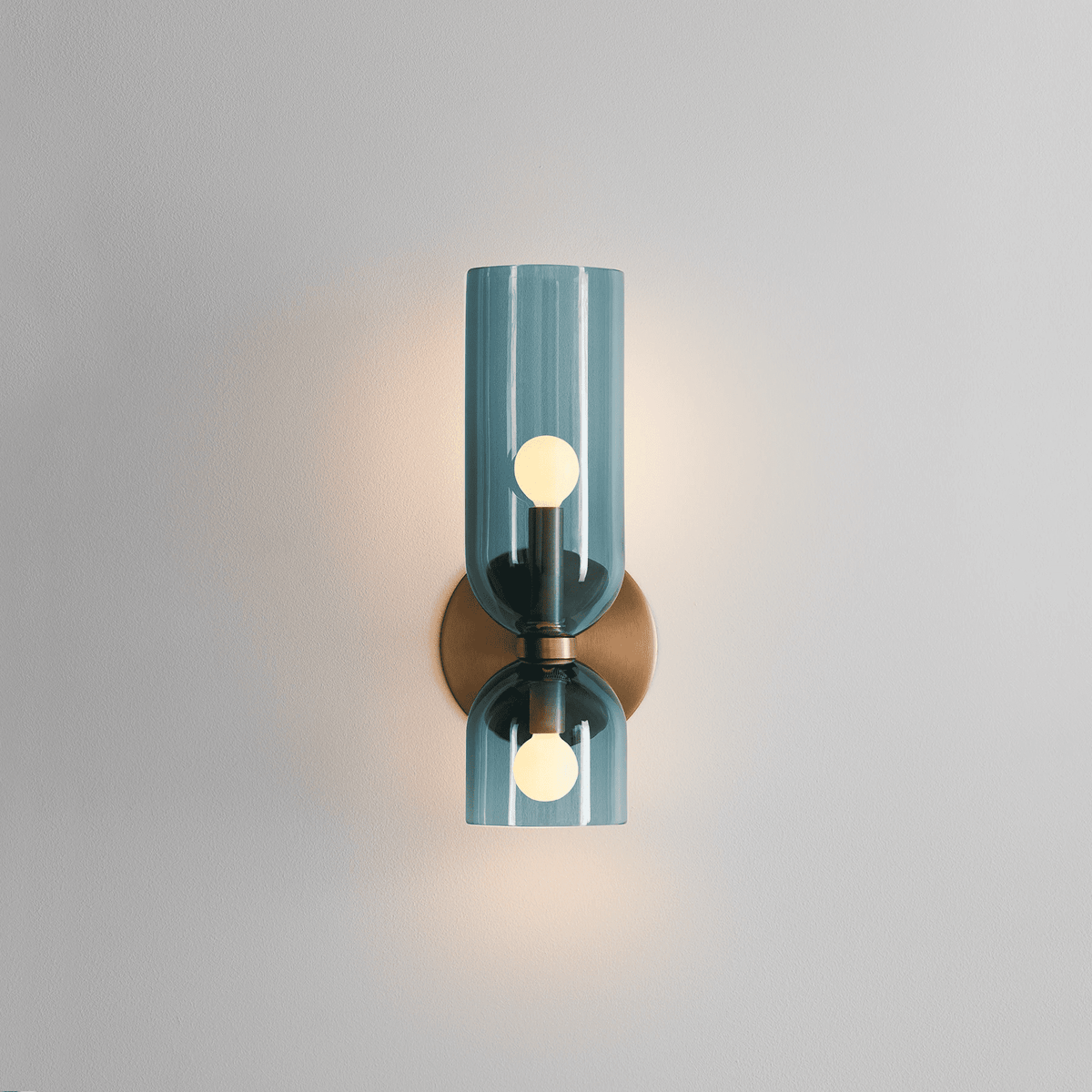 Vakker Limited Edie Wall Sconce — Detail View 23