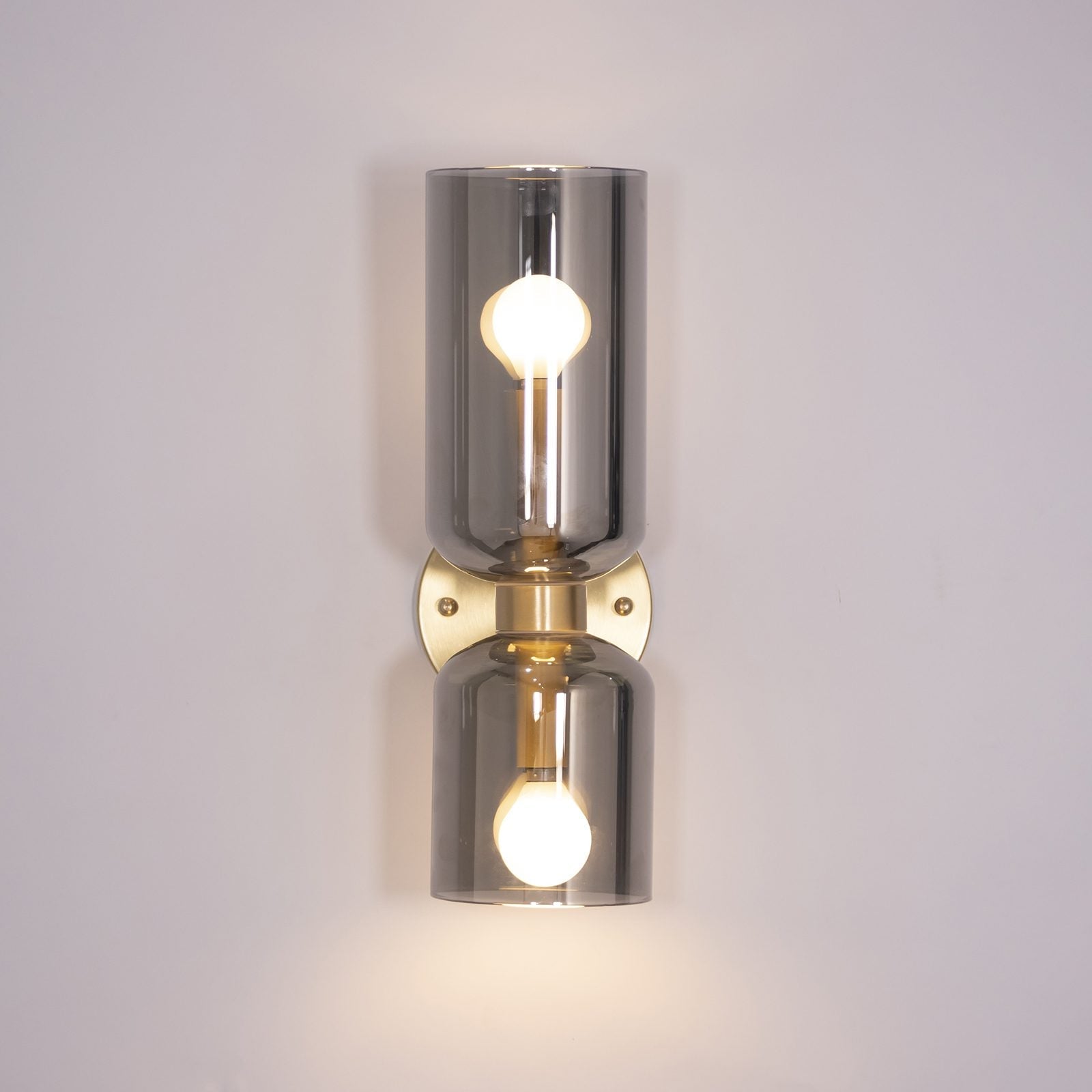 Vakker Limited Edie Wall Sconce — Detail View 15