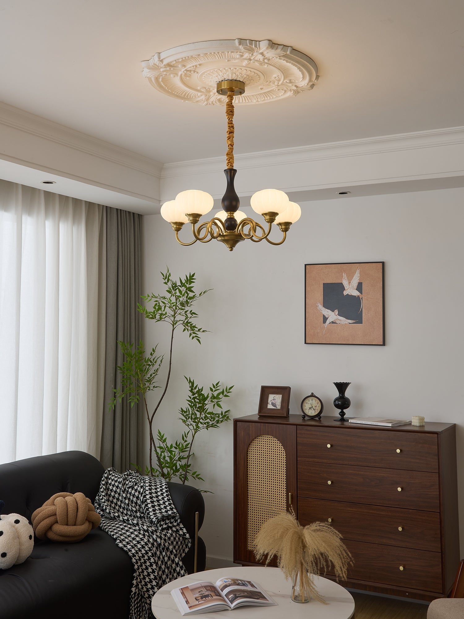 Elaris Chandelier - Vakkerlight