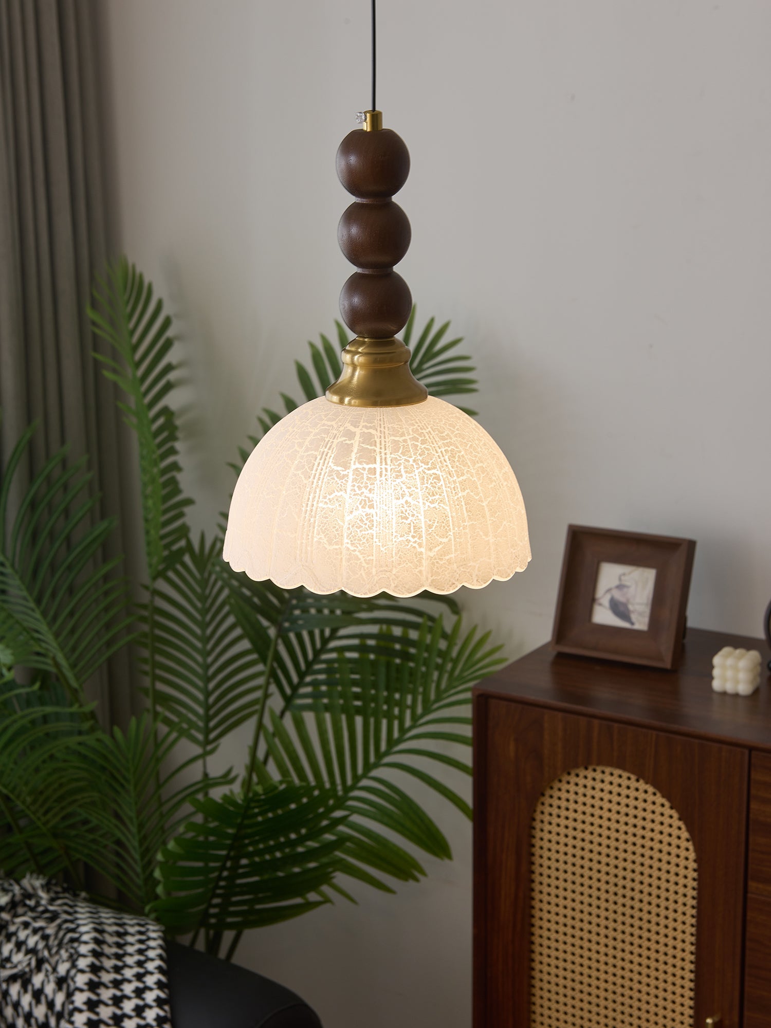 Eloria Pendant Light - Vakkerlight