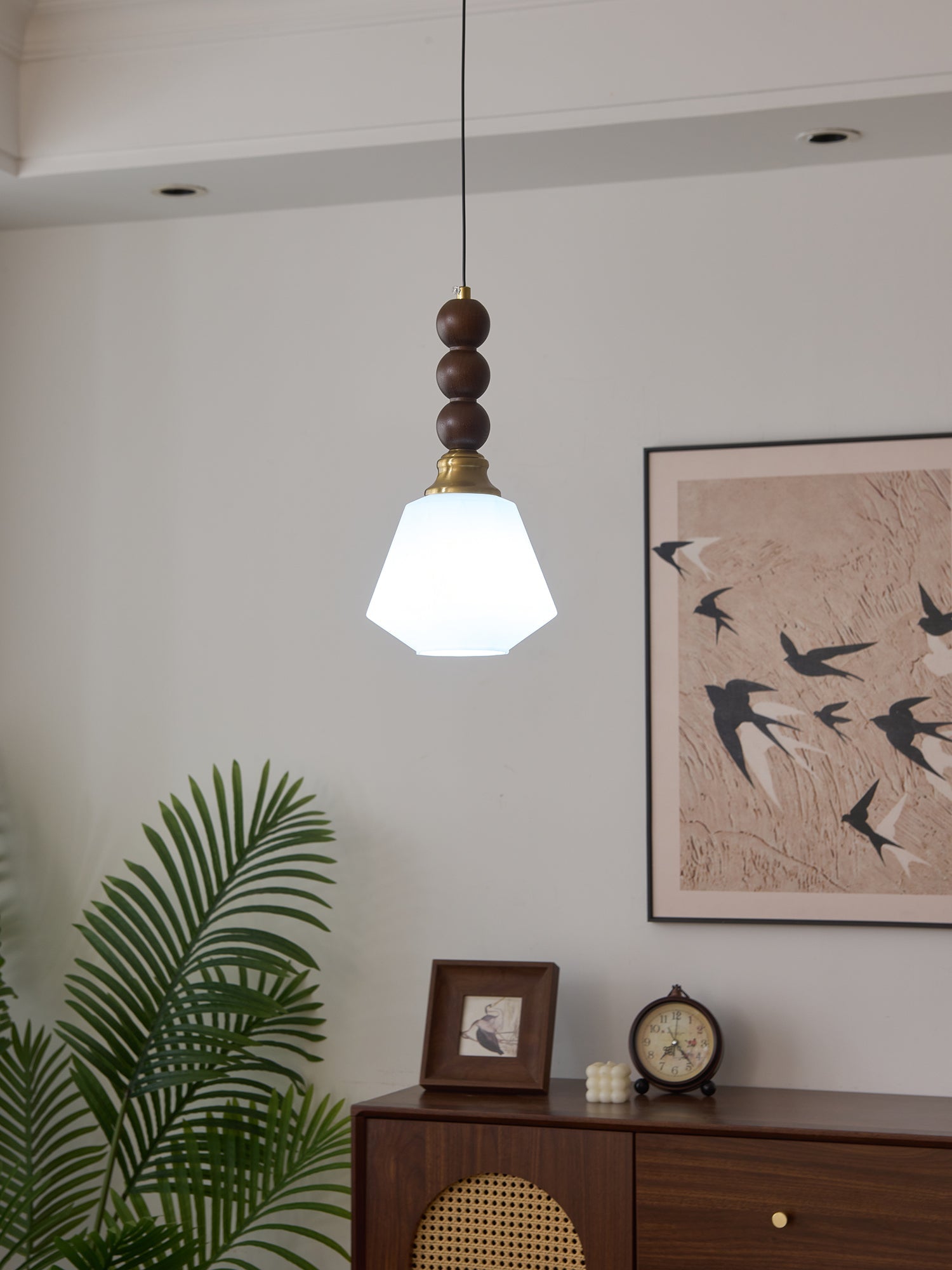 Evandra Pendant Light - Vakkerlight