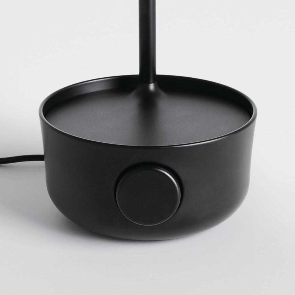 Focal LED Table Lamp - Vakkerlight