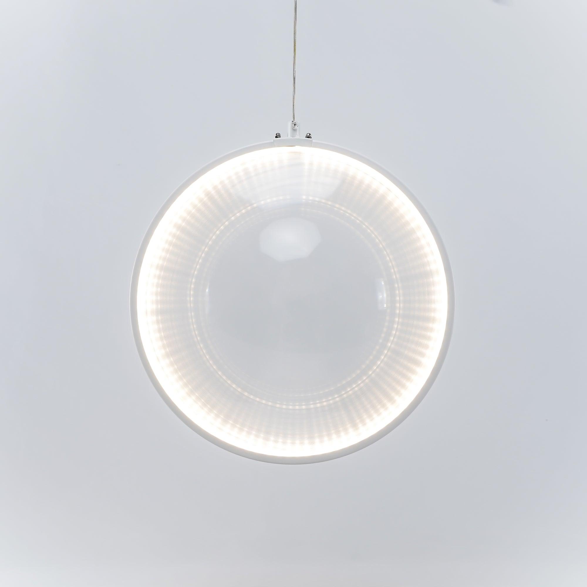 Focus Pendant Light - Vakkerlight