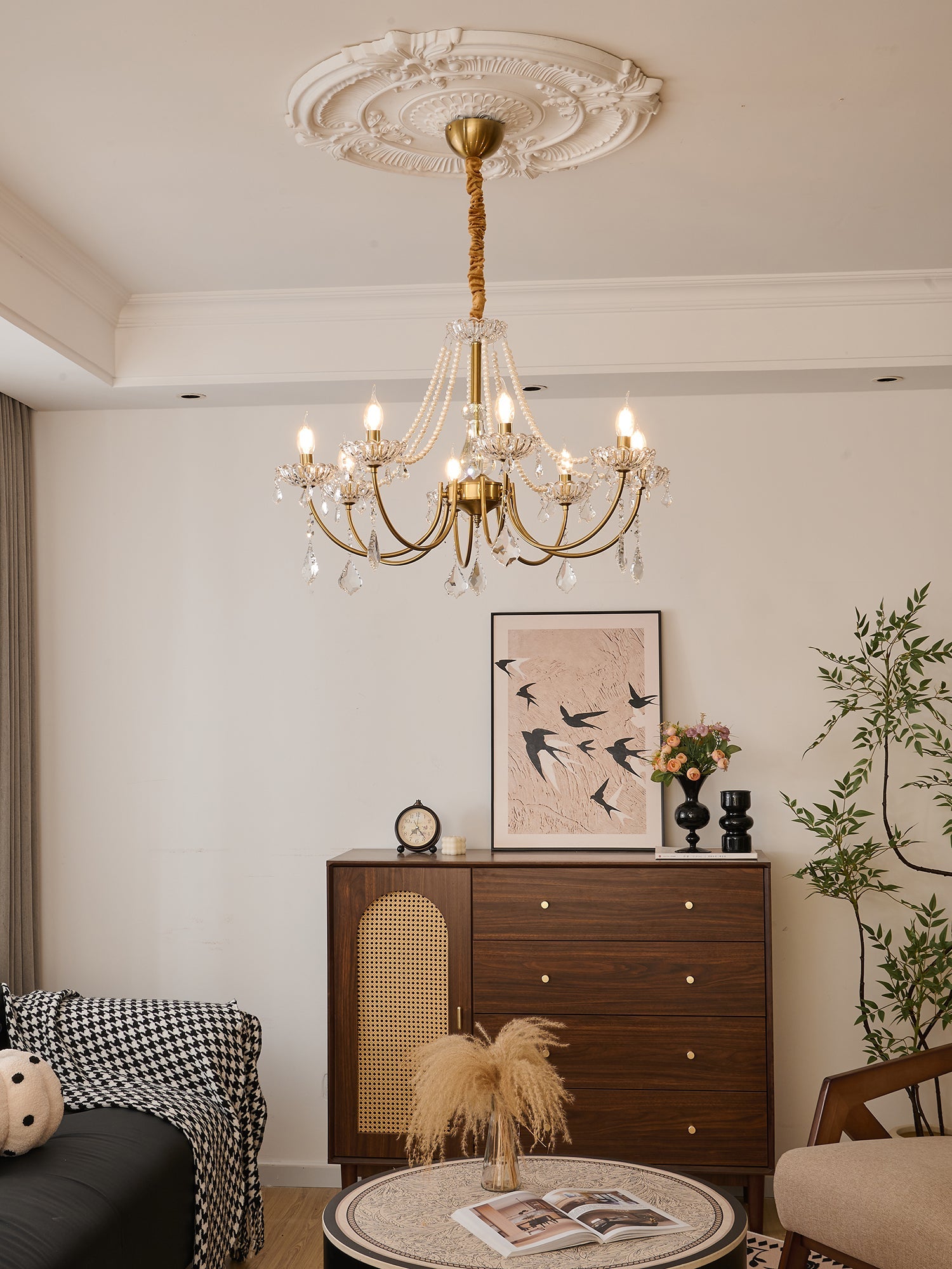 Glamour Pearl Chandelier - Vakkerlight