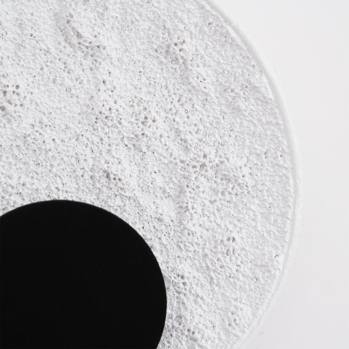 Vakker Limited Resin Circular Wall Lamp — Detail View 19
