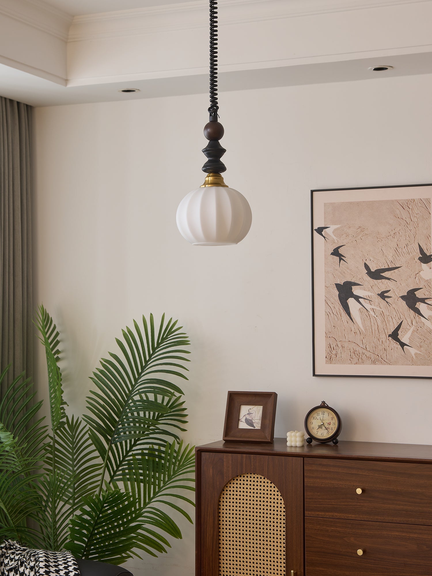 Halcyon Arch Pendant Light - Vakkerlight