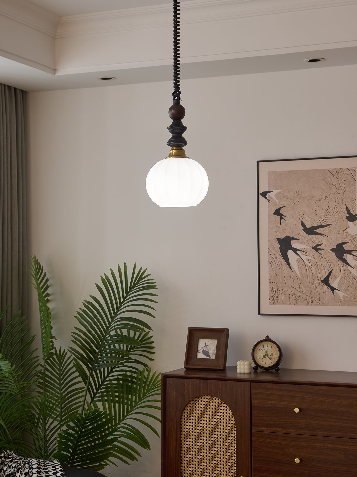 Halcyon Arch Pendant Light - Vakkerlight