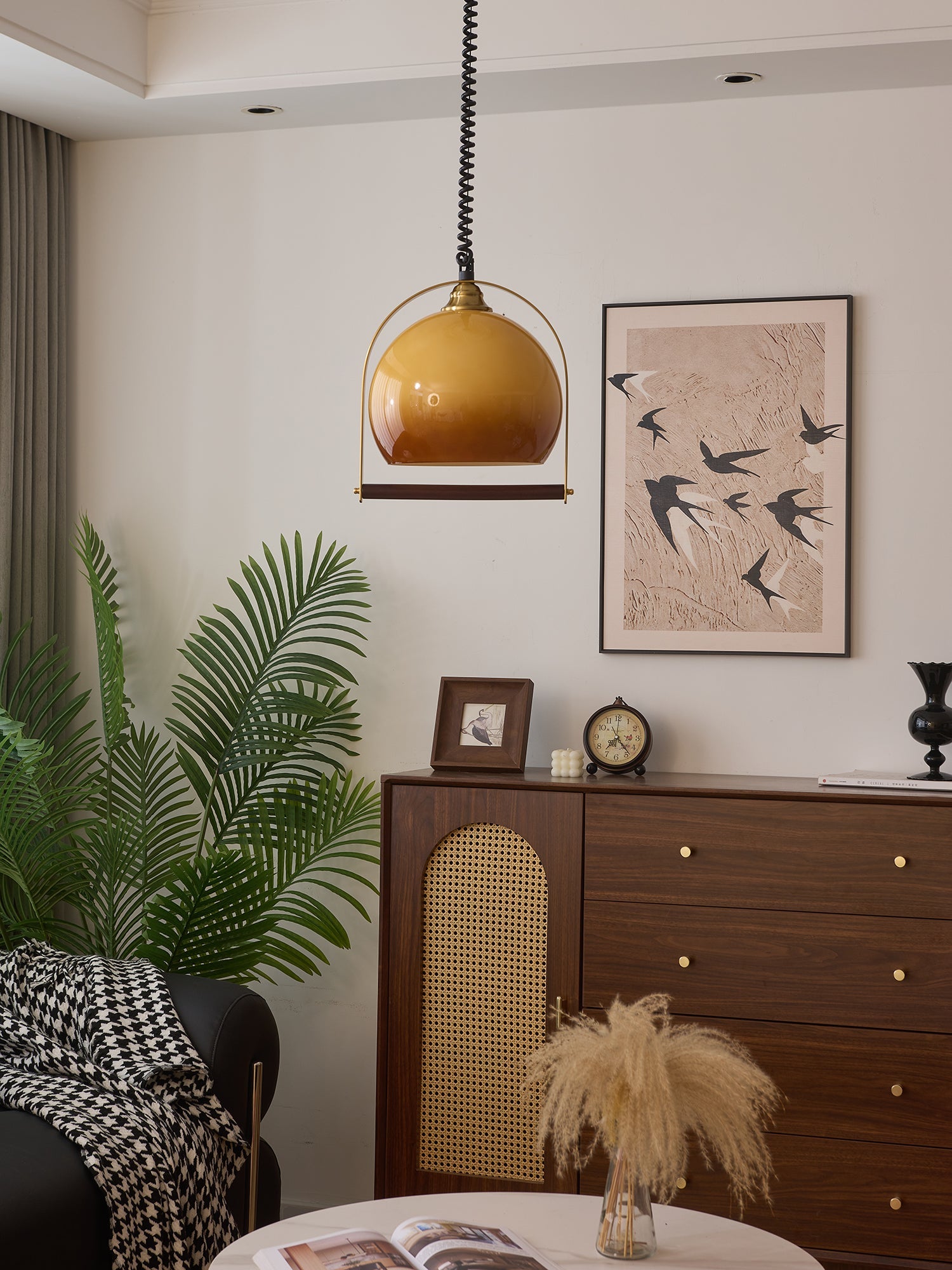 Halcyon Arch Pendant Light - Vakkerlight