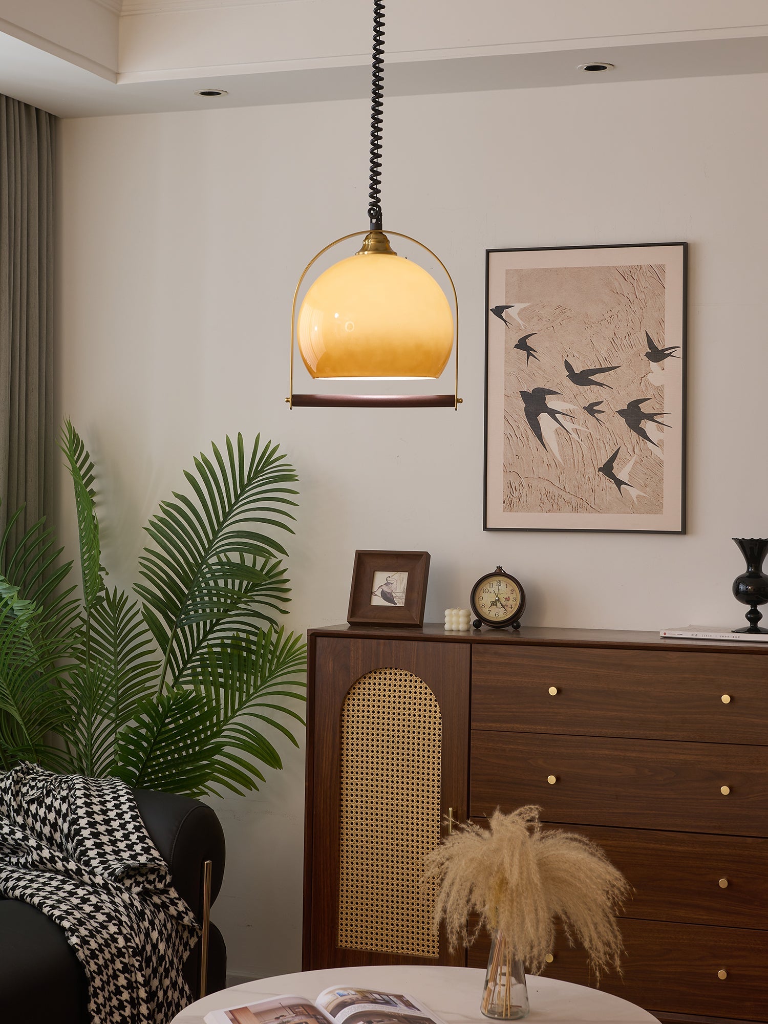 Halcyon Arch Pendant Light - Vakkerlight