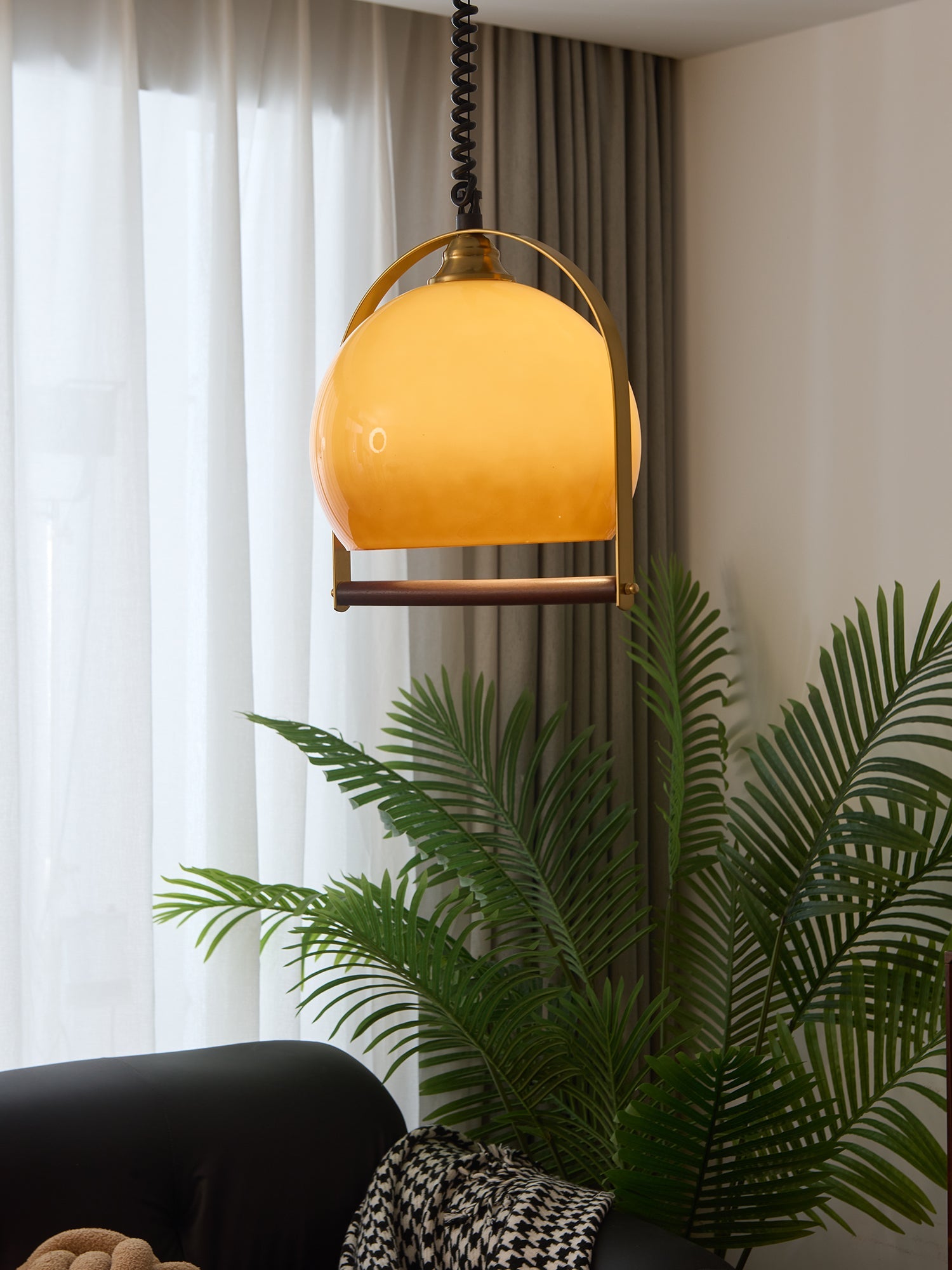 Halcyon Arch Pendant Light - Vakkerlight