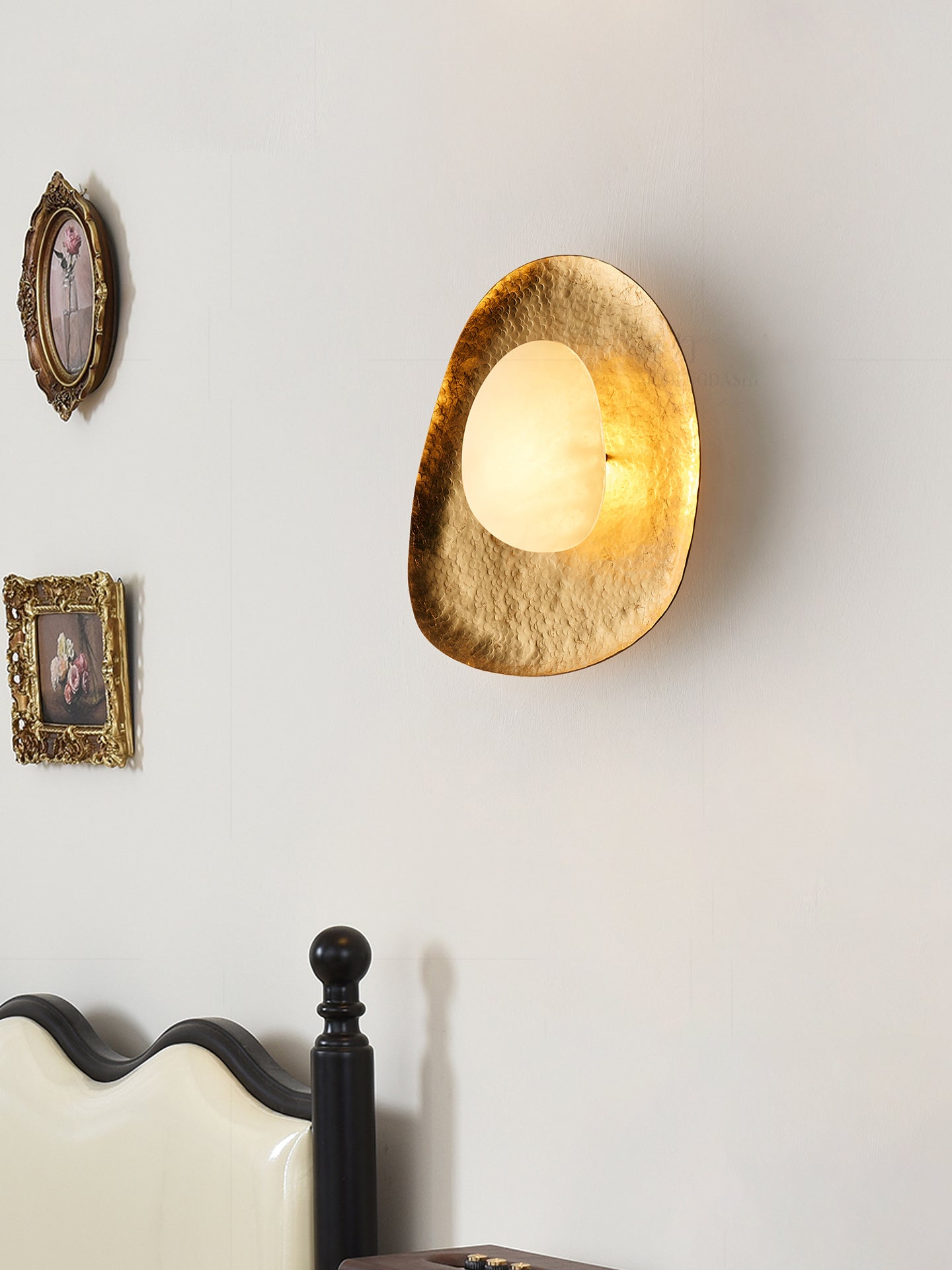 Haloform Aurea Wall Lamp - Vakkerlight