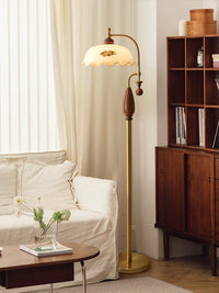 Heritage Bloom Floor Lamp - Vakkerlight