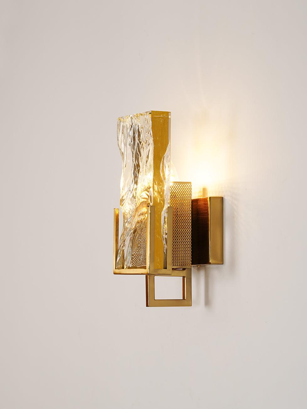Ice Crystal Wall Lamp - Vakkerlight