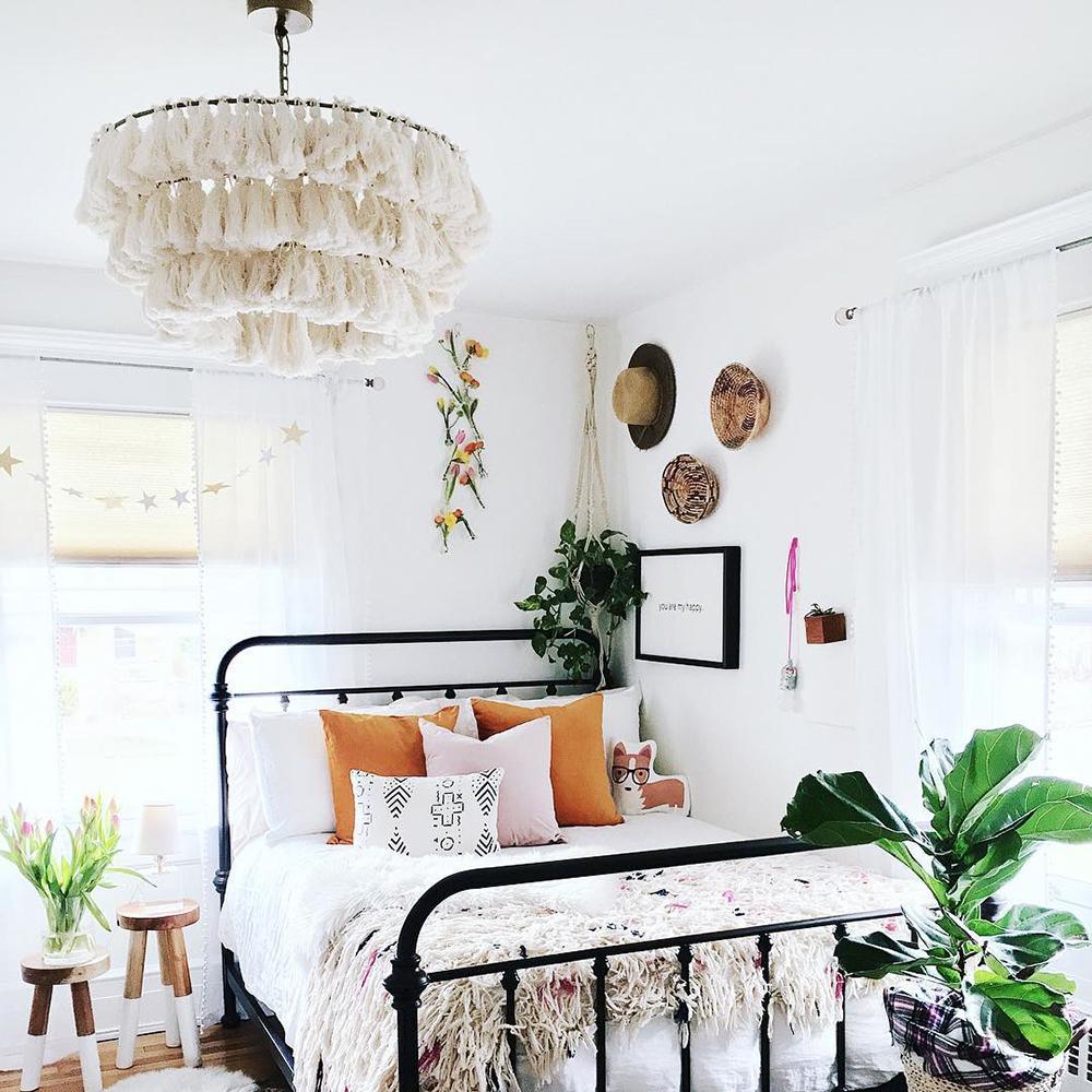 Fela Tassel Chandelier - Vakkerlight