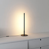 Linear LED Table Lamp - Vakkerlight
