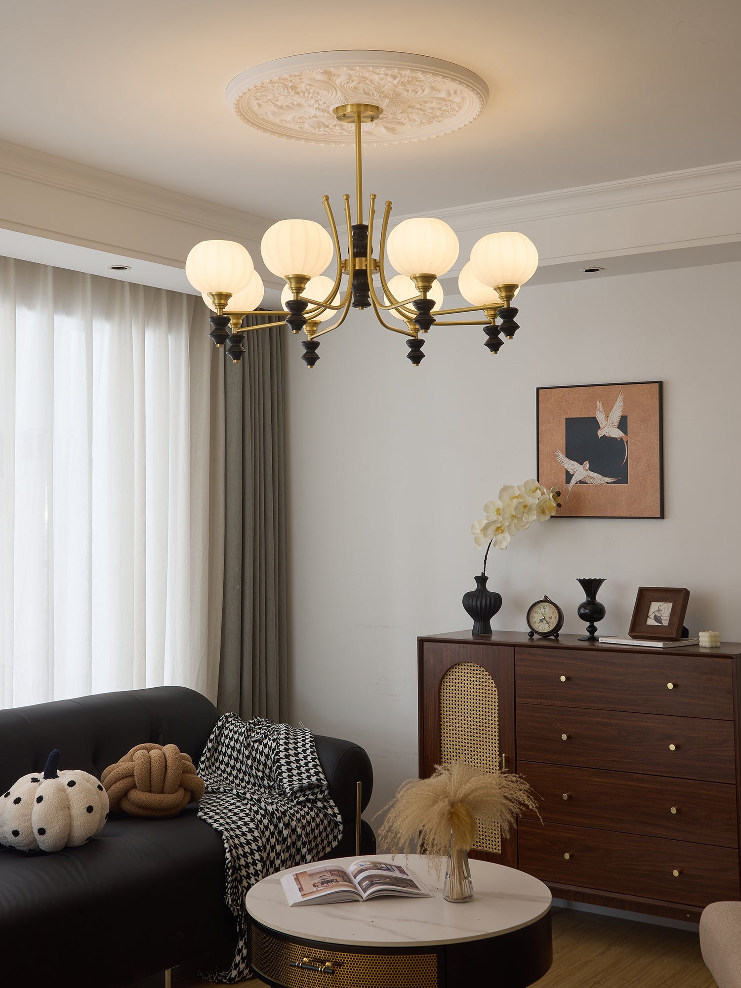 Lucerna Royale Chandelier - Vakkerlight