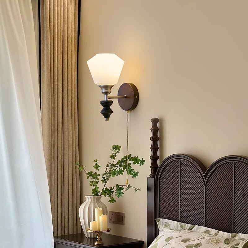Lucille Wall Lamp - Vakkerlight
