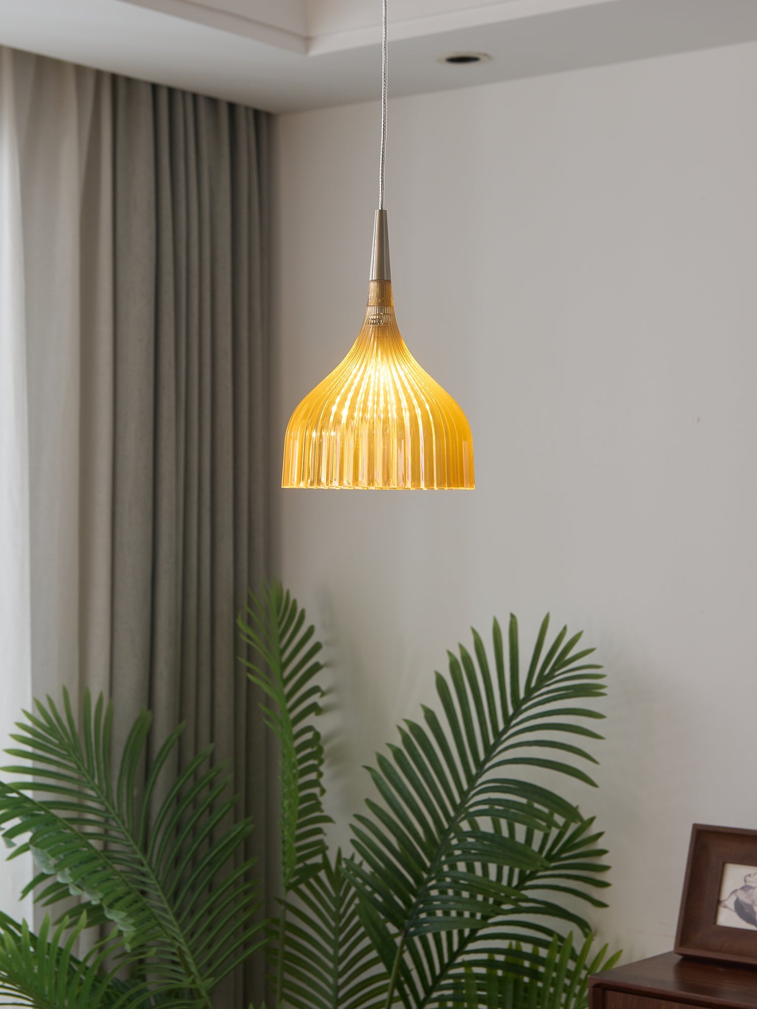 Lucina Pendant Lamp - Vakkerlight