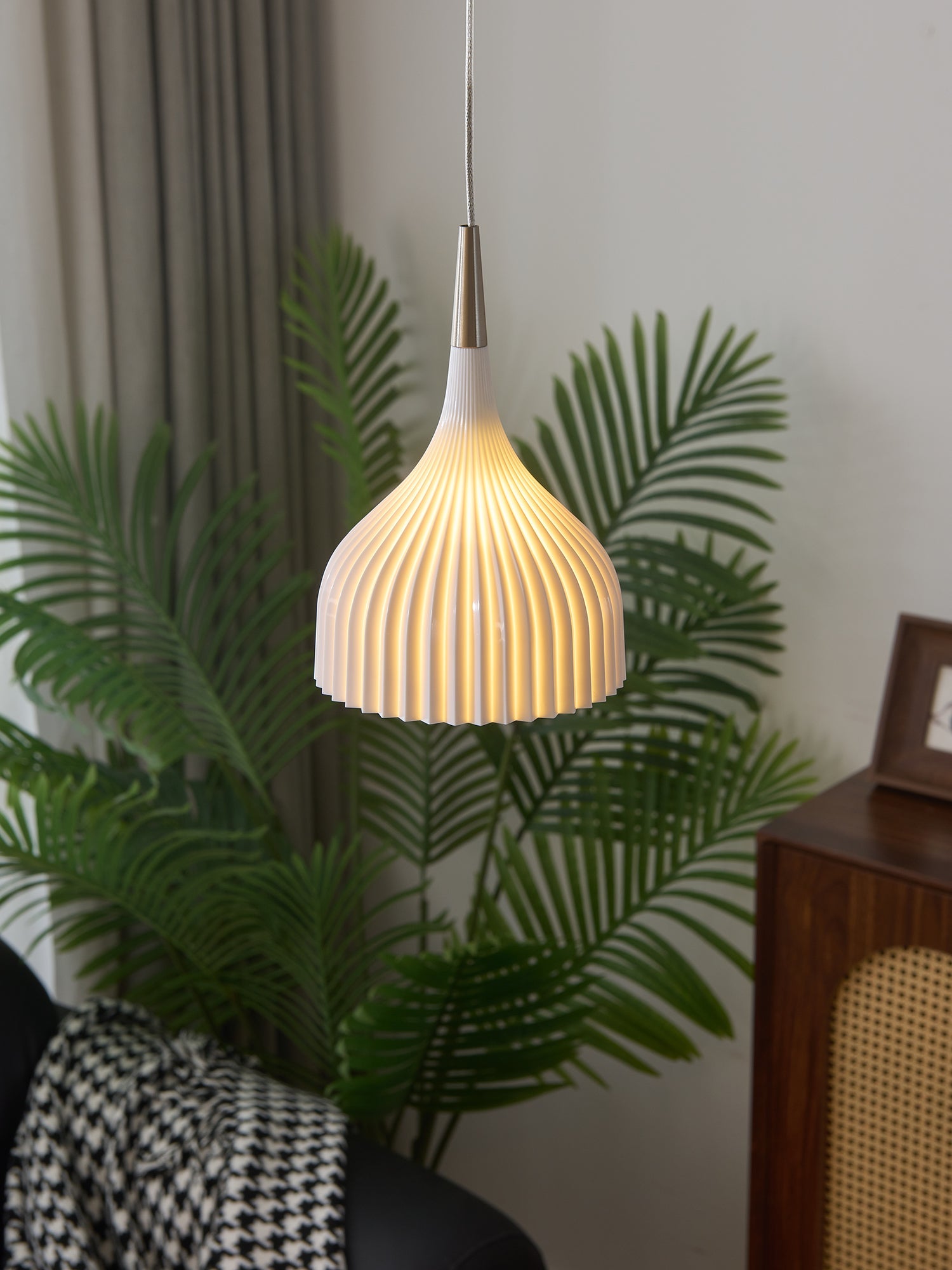 Lucina Pendant Lamp - Vakkerlight