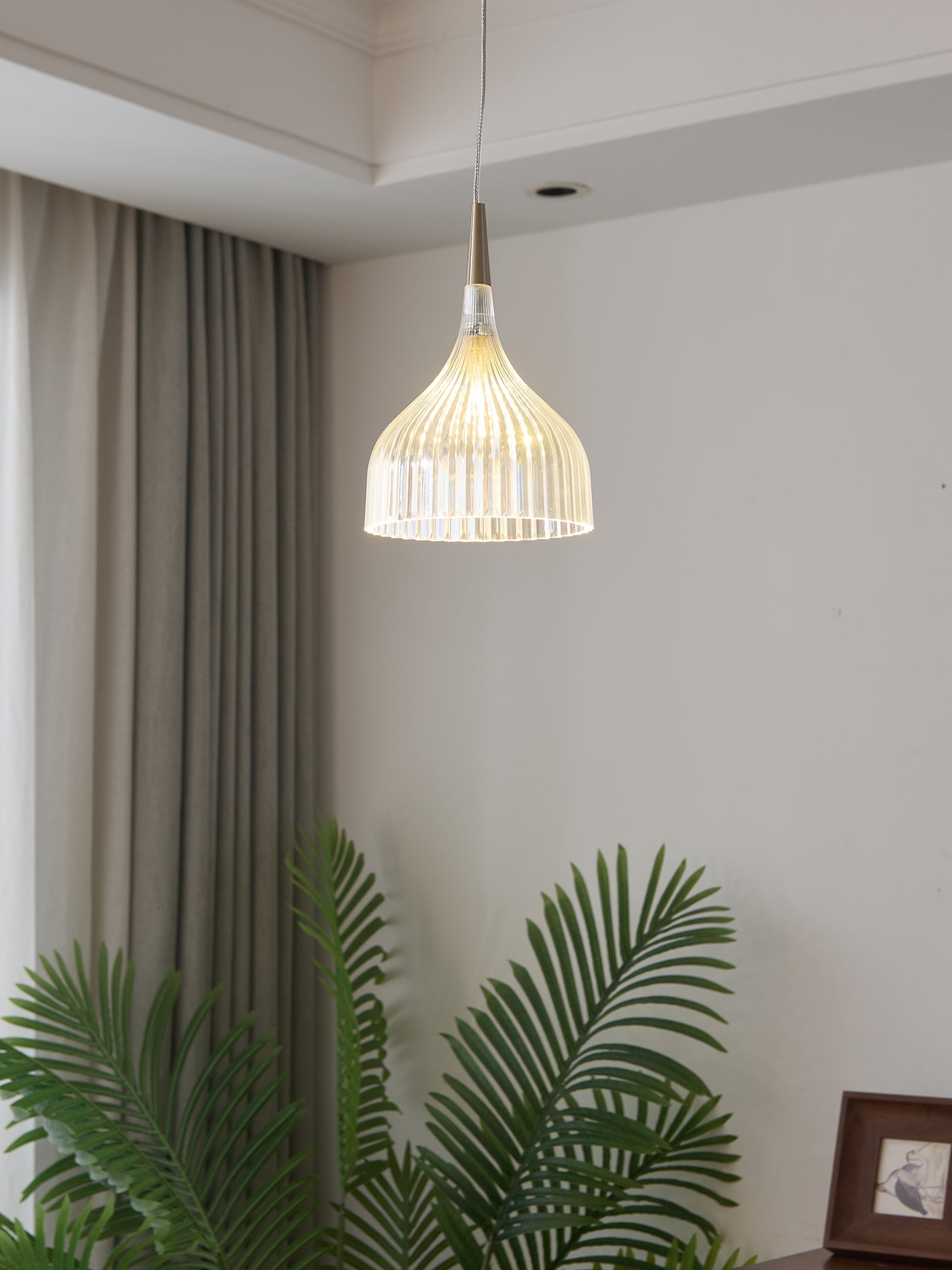 Lucina Pendant Lamp - Vakkerlight