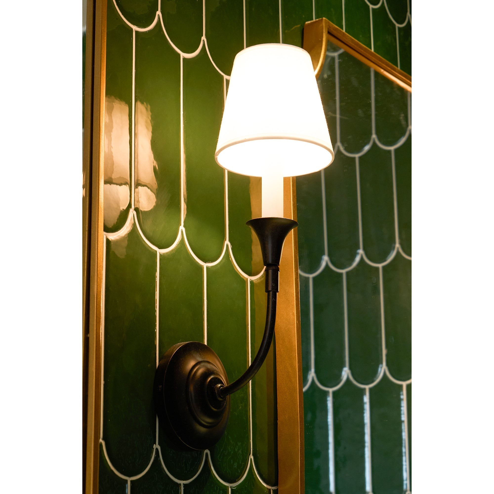 Luella Wall Lamp - Vakkerlight