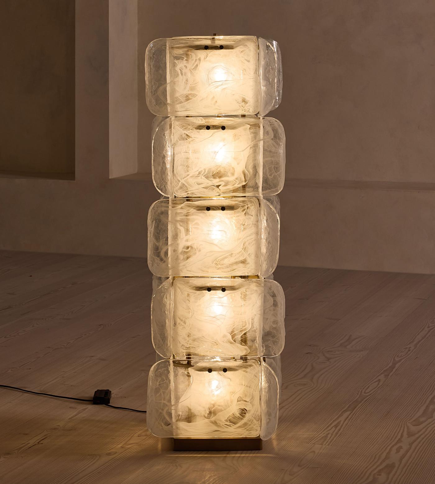 Lush Glass Tower Floor Lamp - Vakkerlight
